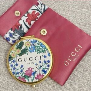 GWP Gucci Beauty Floral Compact Mirror with Case